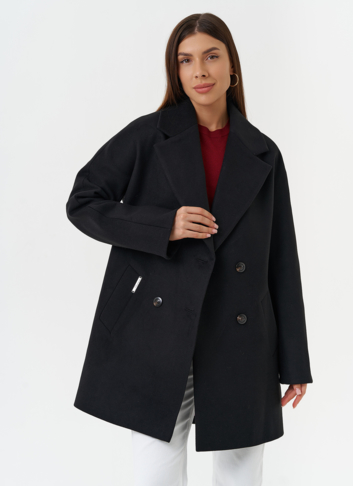 Двубортное пальто с английским воротником