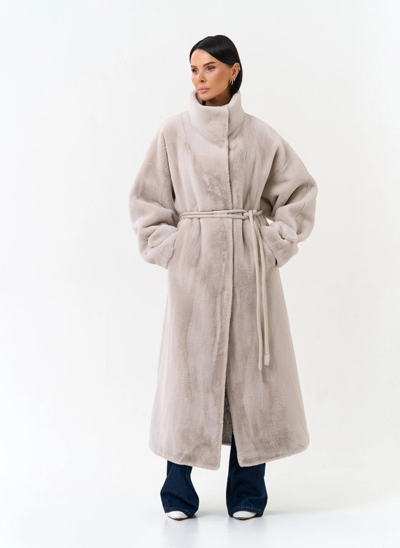 Женская шуба из эко меха фото
