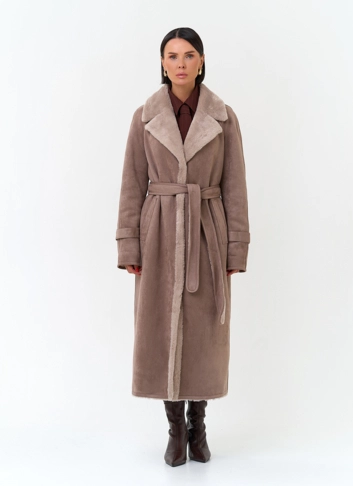 Женская дубленка из эко замши с английским воротником