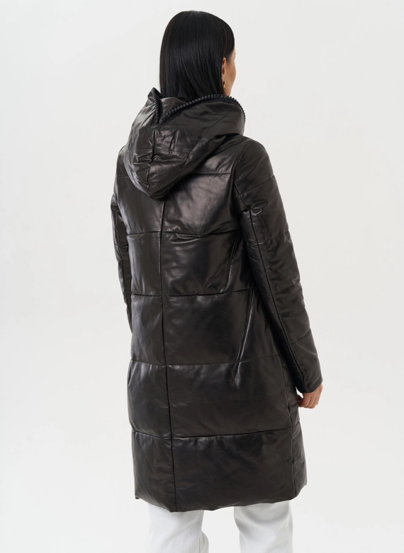 Кожаный пуховик с капюшоном