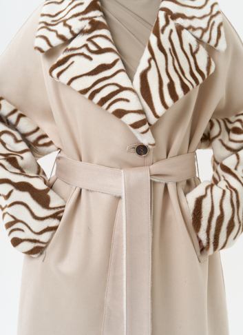 Двухстороннее пальто из эко замши с английским воротником