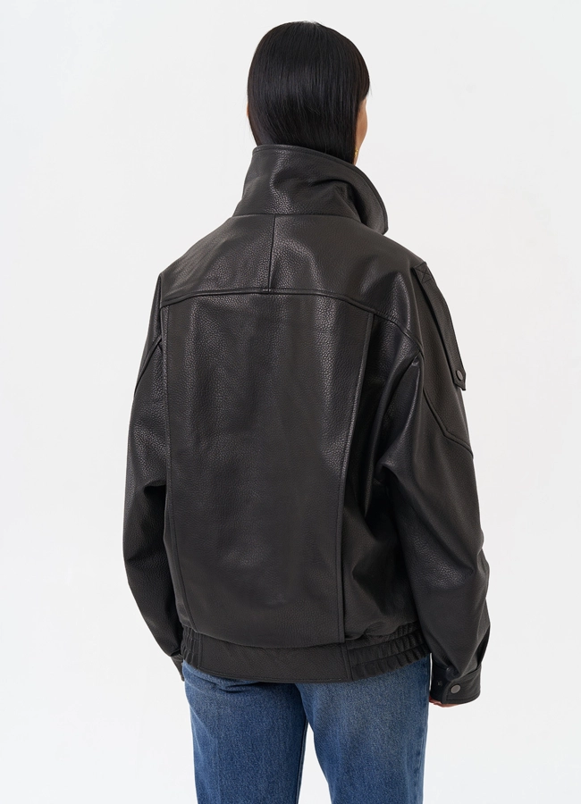 Объемная женская куртка из натуральной кожи модель № 29912 в кредит