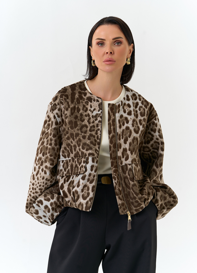 Женское укороченное пальто с анималистическим принтом модель № 32554 универмаг малина