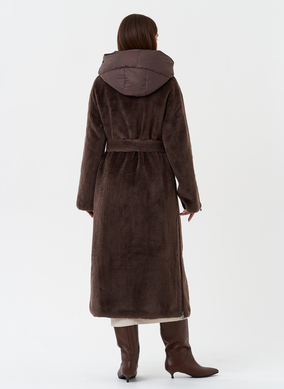 Комбинированное пальто на утеплении с капюшоном