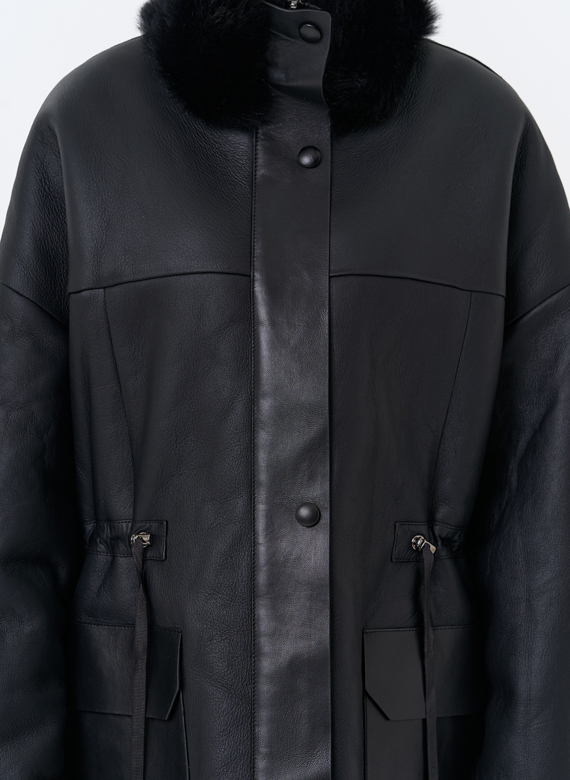 Женская натуральная дубленка с воротником стойкой