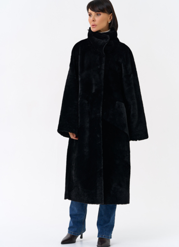 Женская натуральная дубленка черного цвета