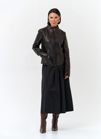 Женская куртка из натуральной кожи