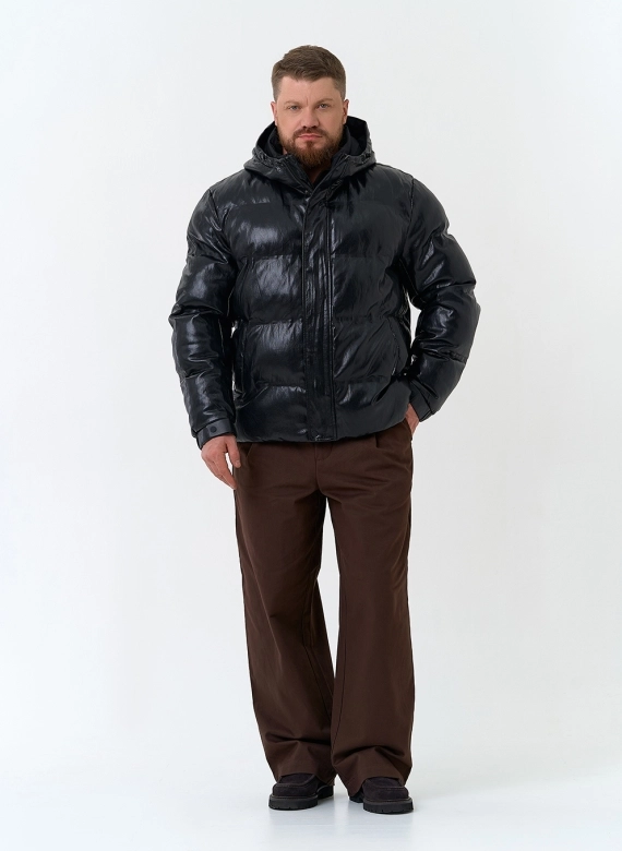 Мужской пуховик из эко кожи с капюшоном фото