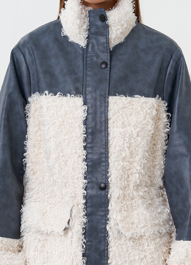 Жакет синего цвета с эко мехом модель № 27122 универмаг малина