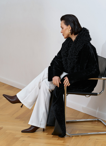 Женская натуральная дубленка с воротником шаль