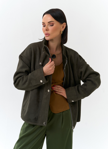 Женская дубленка из эко замши с воротником стойкой